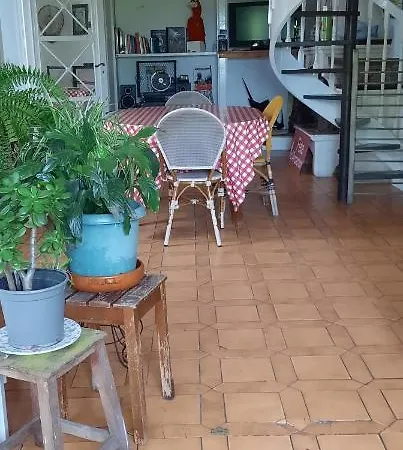 D'artiste Avec 2 Et 2 Salles De Bain Privees منزل للإقامة