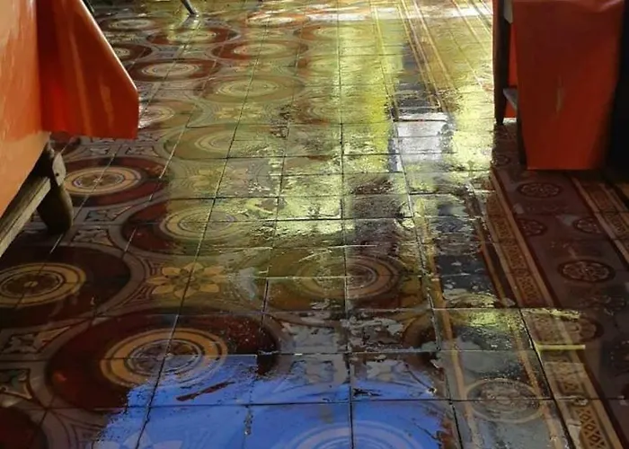 D'artiste Comprenant 2 Avec Salles De Bain Privatives Arcachon