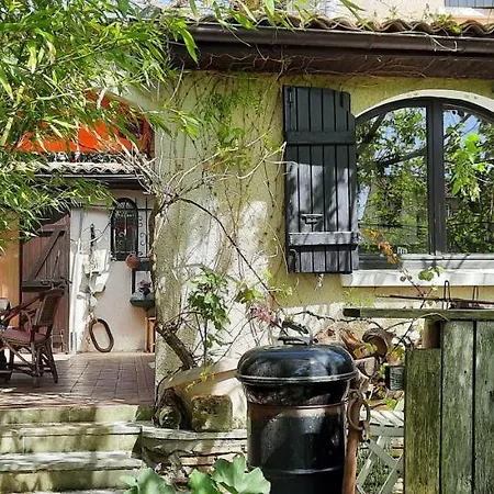 Homestay szállás D'artiste Avec 2 Et 2 Salles De Bain Privees